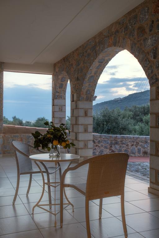 Porto Vitilo Boutique Hotel Каравостаси Экстерьер фото