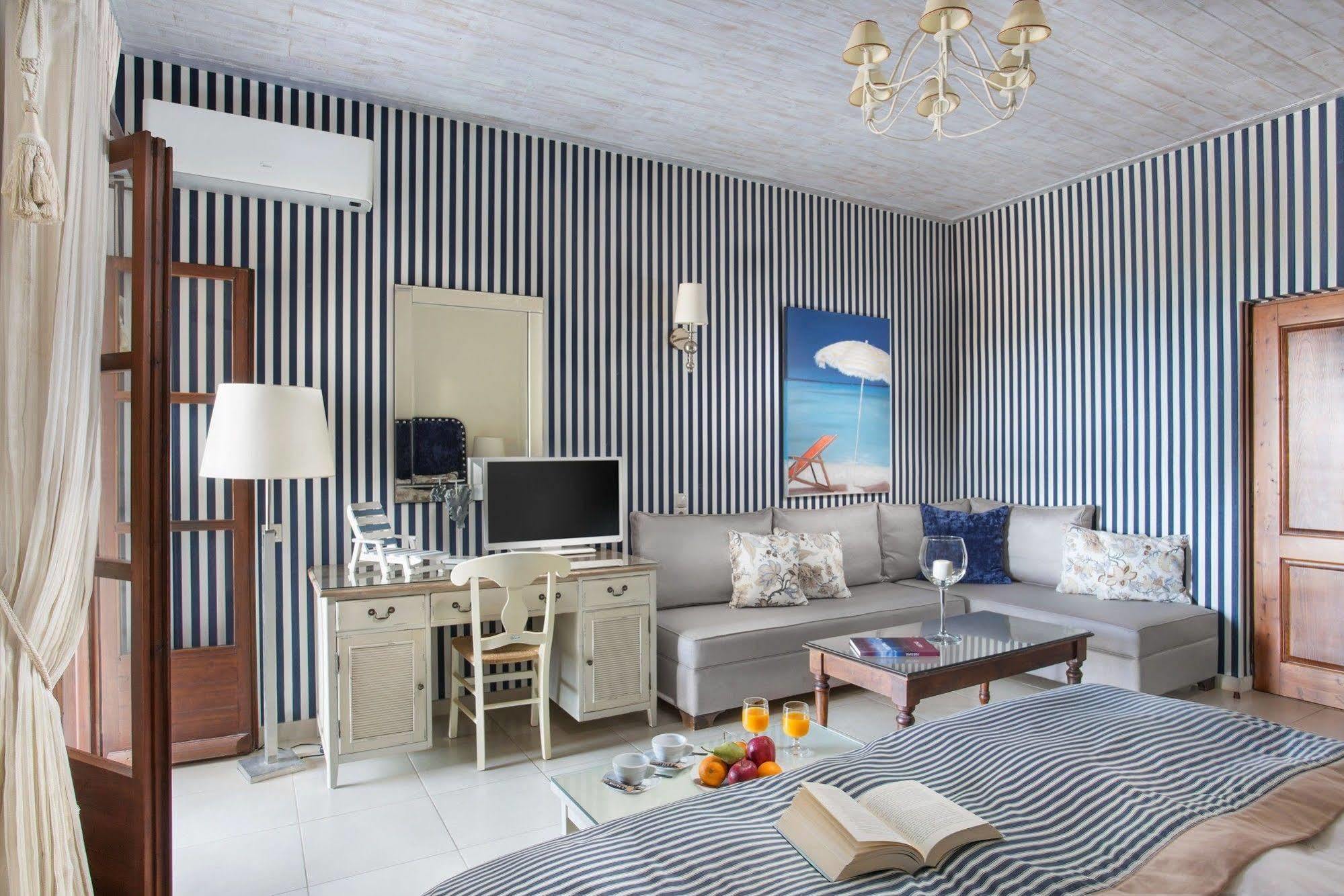 Porto Vitilo Boutique Hotel Каравостаси Экстерьер фото